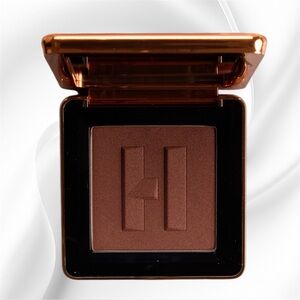 Haus Labs Power Sculpt Velvet Bronzer- Deep Level 10
